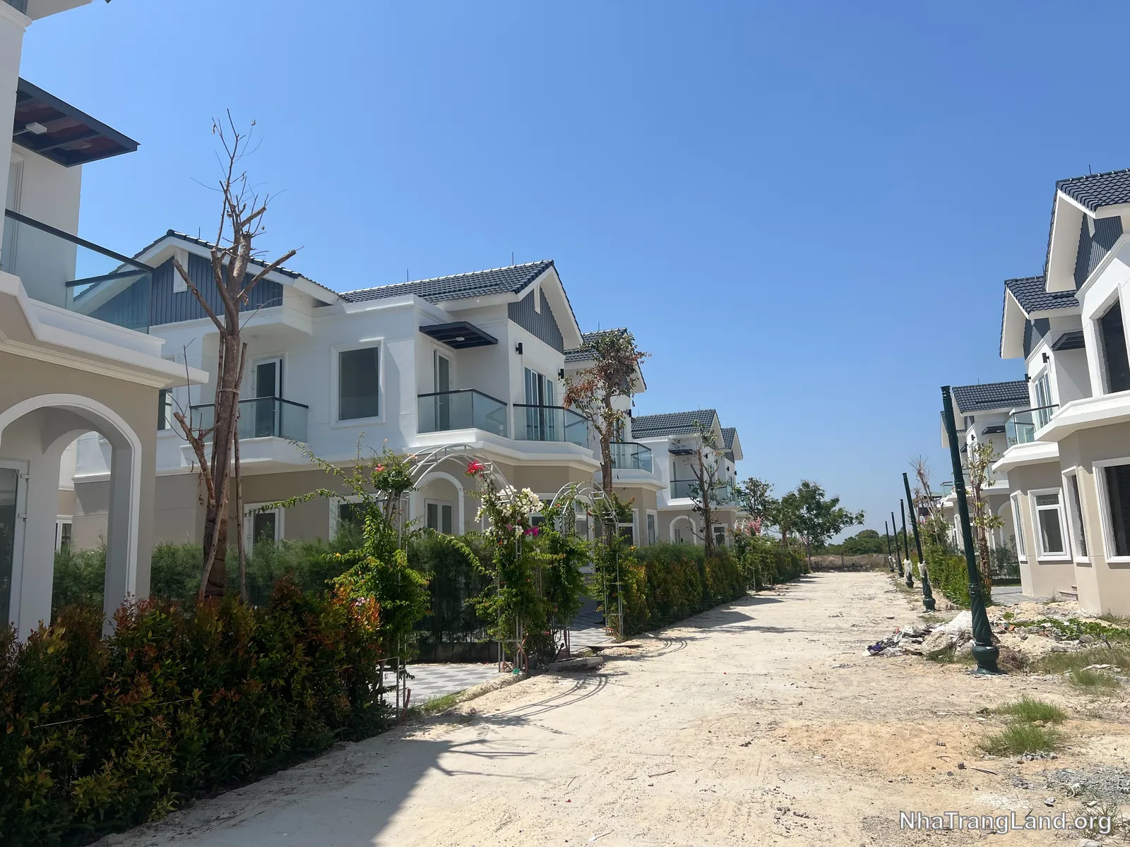 Tiến độ biệt thự MHDI Cam Ranh tháng 7/2026 — ảnh thực địa NhaTrangLand (ảnh 23)