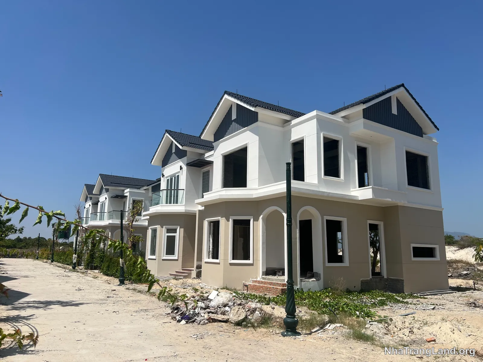 Tiến độ biệt thự MHDI Cam Ranh tháng 7/2026 — ảnh thực địa NhaTrangLand (ảnh 24)