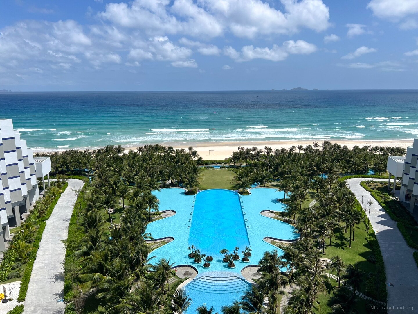 The Arena Cam Ranh — Condotel & Shop Villa Bãi Dài - Hình 3