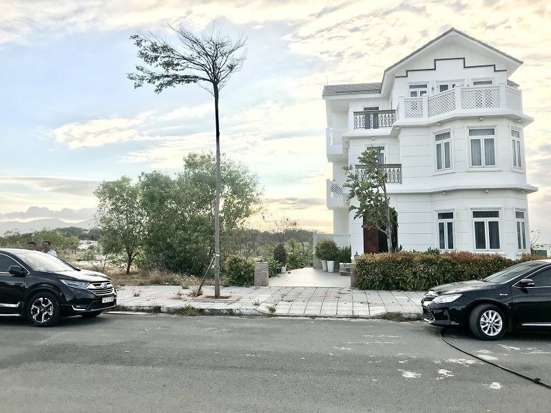 Biệt Thự MHDI Cam Ranh - Khu Nhà Ở Gia Đình Cán Bộ Sĩ Quan Vùng 4 Hải Quân - Hình 1